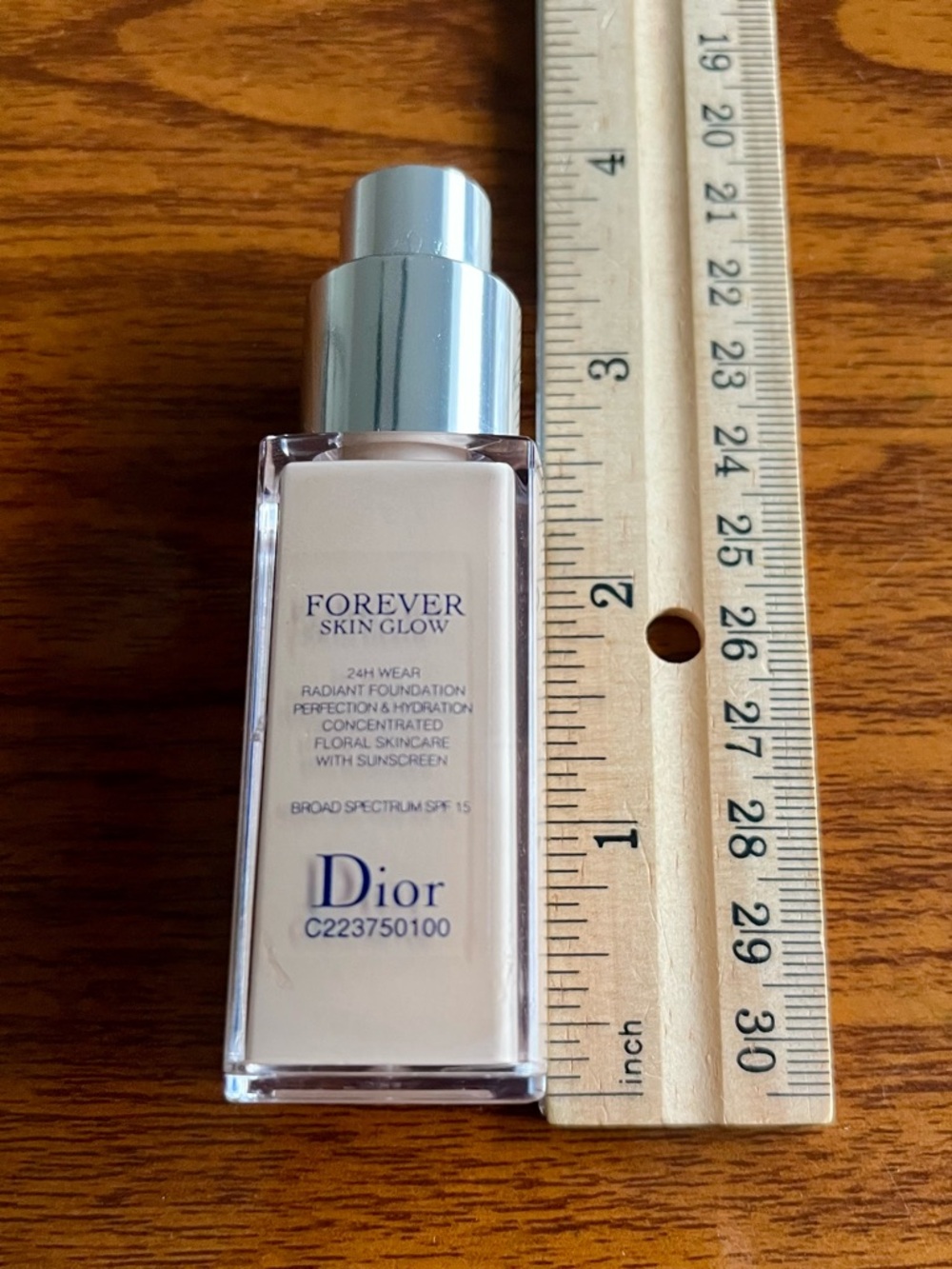 NEW Dior Forever Skin Glow 24H Wear Radiant Foundation SPF 15 Color 0N 0.67 oz